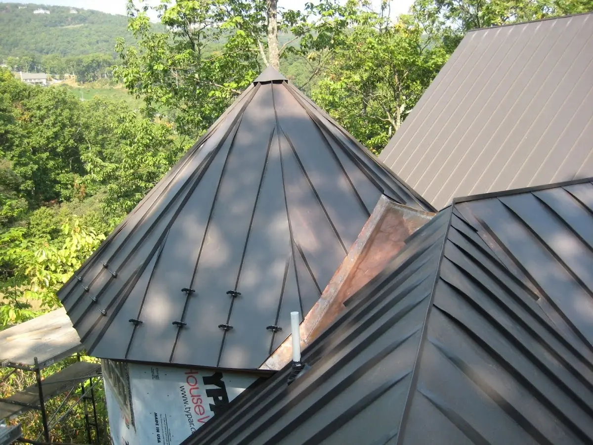Professional Roof Tarp Installation by Craftsman Roofing in Jackson Mills